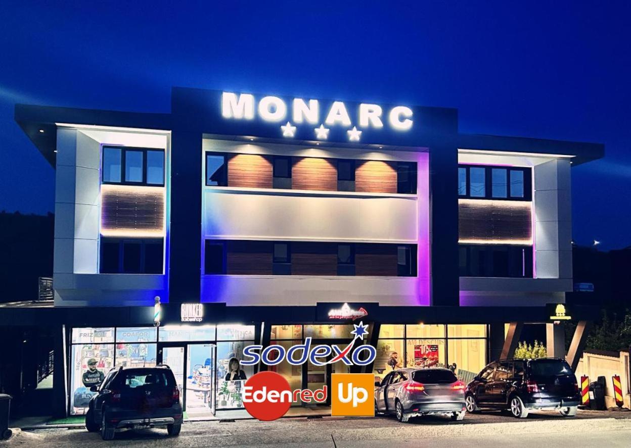 Monarc Boutique Aparthotel - Self Check-In Visan Exteriér fotografie
