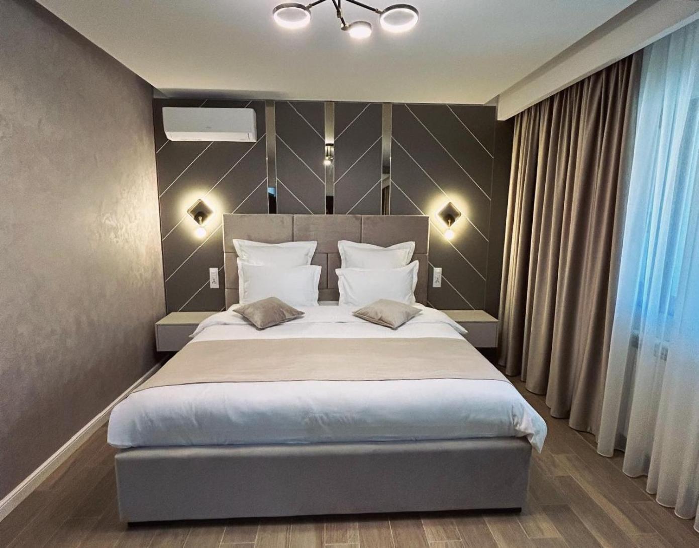 Monarc Boutique Aparthotel - Self Check-In Visan Exteriér fotografie