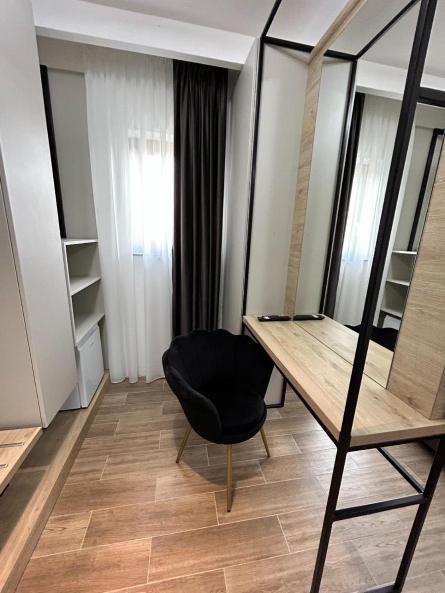 Monarc Boutique Aparthotel - Self Check-In Visan Exteriér fotografie